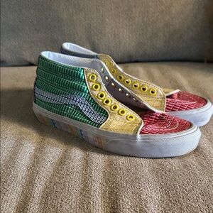 Vans pride Multicolor mid-Top Sneakers